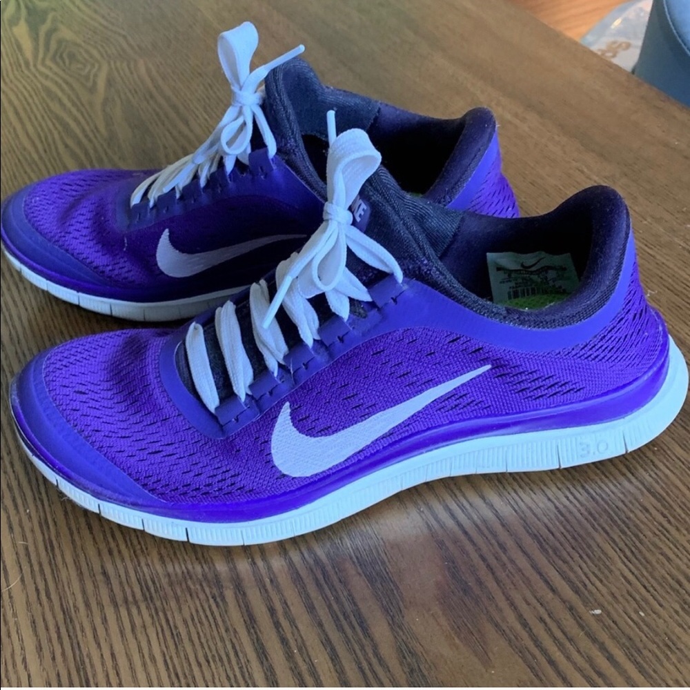 Women’s Nike shoes